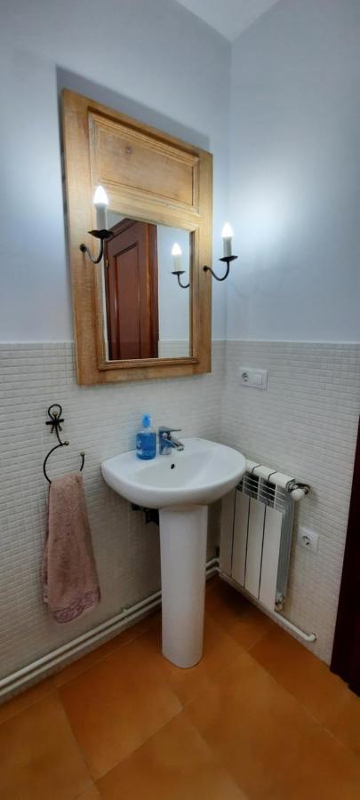 Casa En Sobarzo, Junto Al Parque De Cabarceno Villa Luaran gambar
