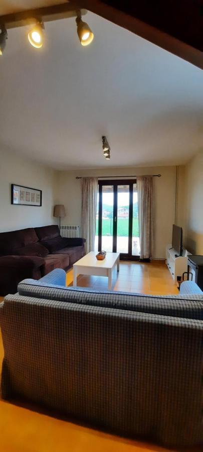 Casa En Sobarzo, Junto Al Parque De Cabarceno Villa Luaran gambar