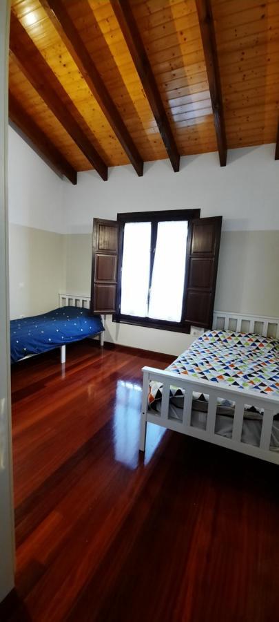Casa En Sobarzo, Junto Al Parque De Cabarceno Villa Luaran gambar