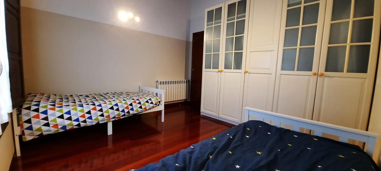Casa En Sobarzo, Junto Al Parque De Cabarceno Villa Luaran gambar
