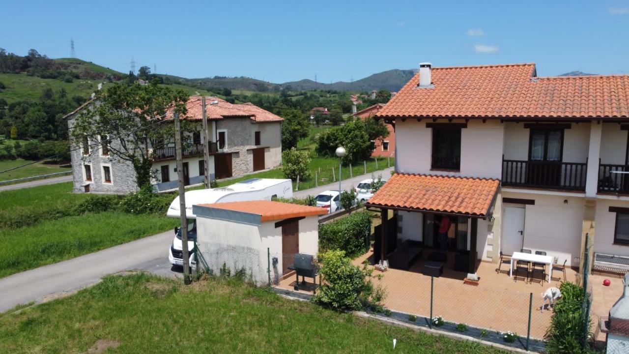 Casa En Sobarzo, Junto Al Parque De Cabarceno Villa Luaran gambar