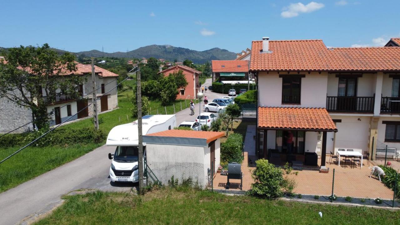 Casa En Sobarzo, Junto Al Parque De Cabarceno Villa Luaran gambar